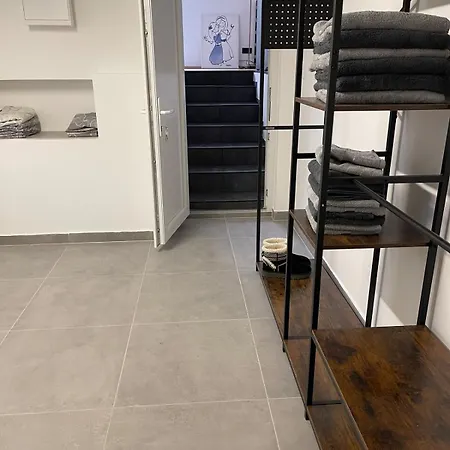 Bright And Modern Loft Retreat