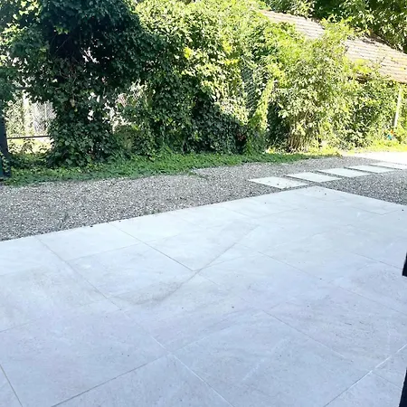 Apartman Bright And Modern Loft Retreat Kehl